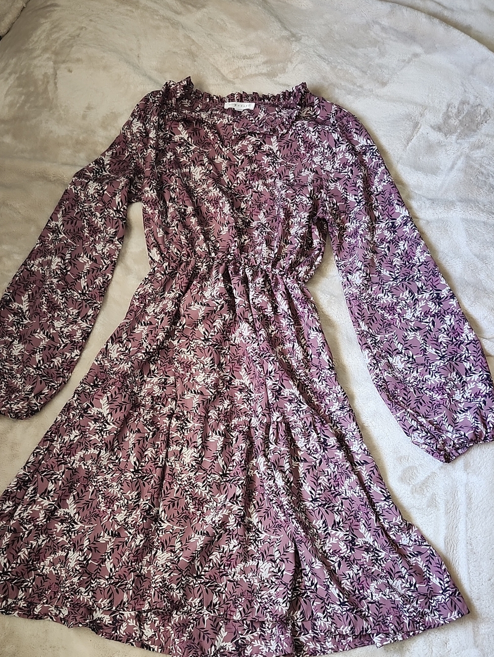 DownEast Mauve Floral Long-Sleeve Midi Dress